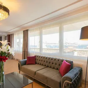  شقة Opulent Bosphorus View